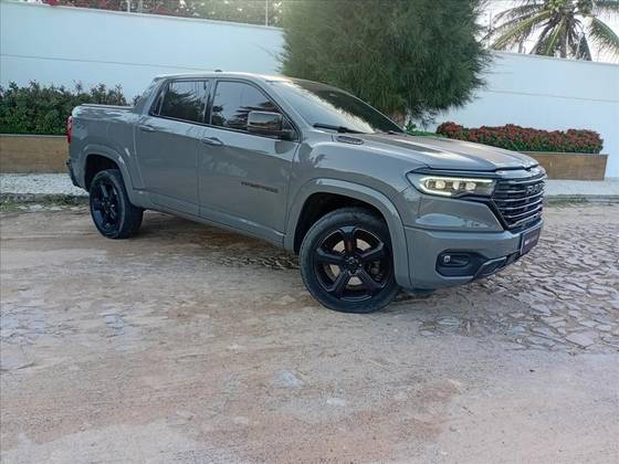 RAM RAMPAGE 2.0 HURRICANE 4 TURBO GASOLINA R/T 4X4 AUTOMÁTICO